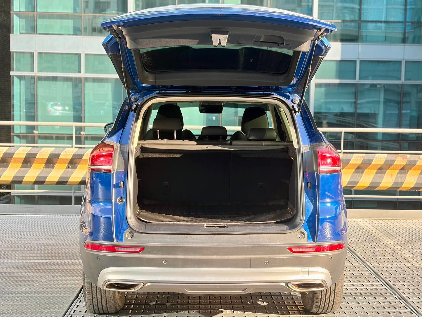 2020 Geely Azkarra Premium 1.5, Automatic Gas