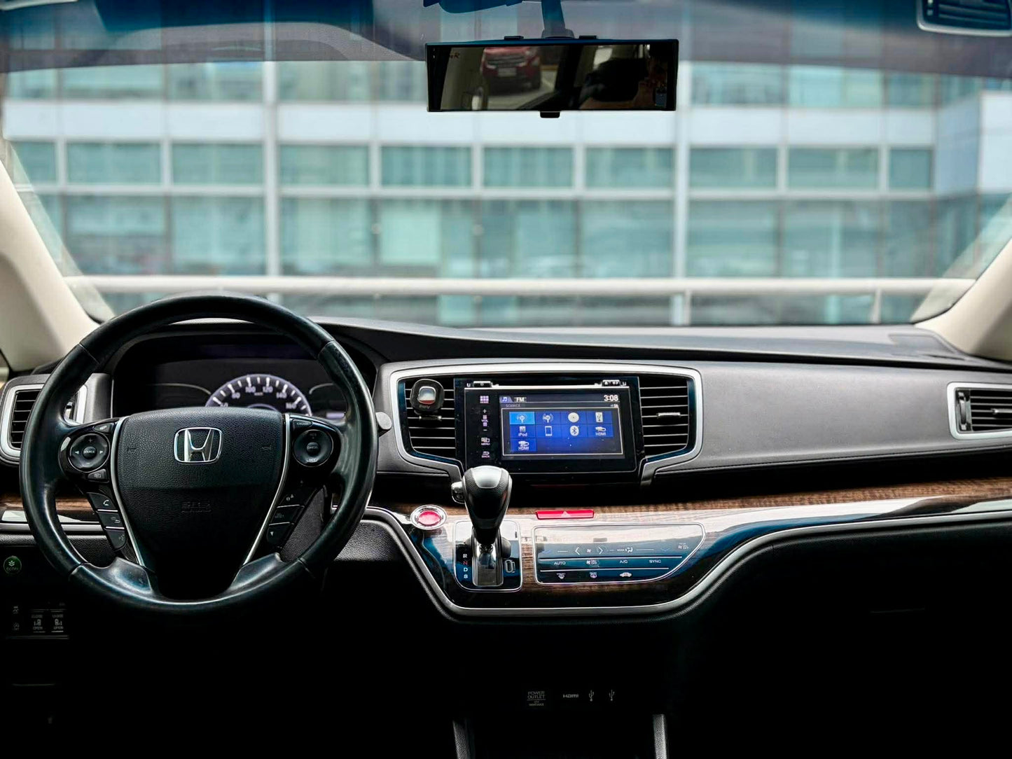 2016 Honda Odyssey 2.4 EX NAVI, Automatic, Gas