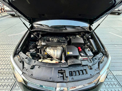 2018 Toyota Camry 2.5 V, Automatic, Gas