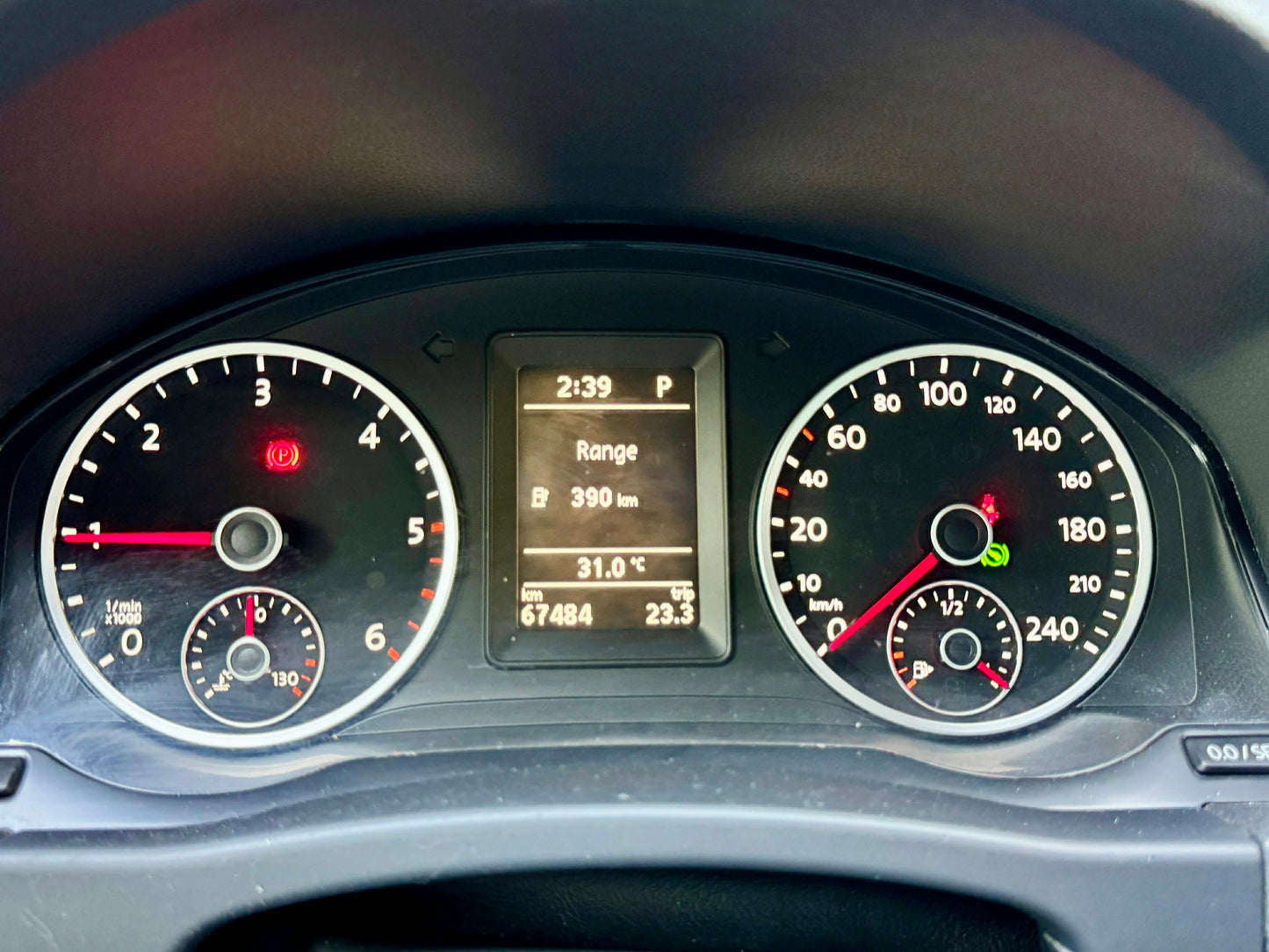 2014 Volkswagen Tiguan AWD 2.0, Automatic, Diesel