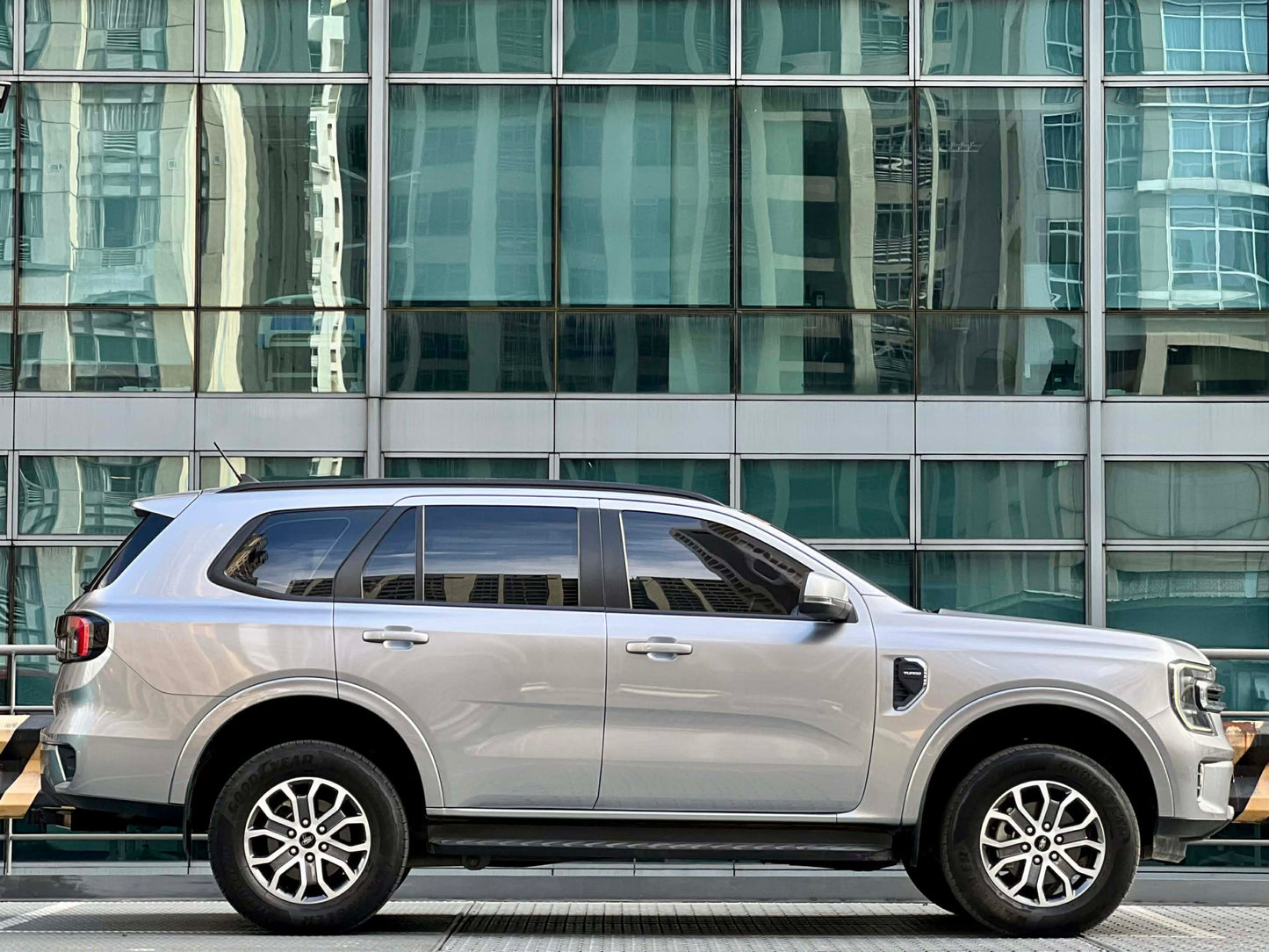 2024 Ford Everest Trend 4x2 2.0 Turbo, Automatic, Diesel