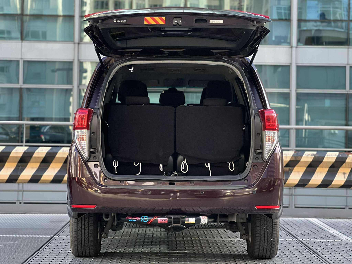 2018 Toyota Innova E, Automatic,  Diesel