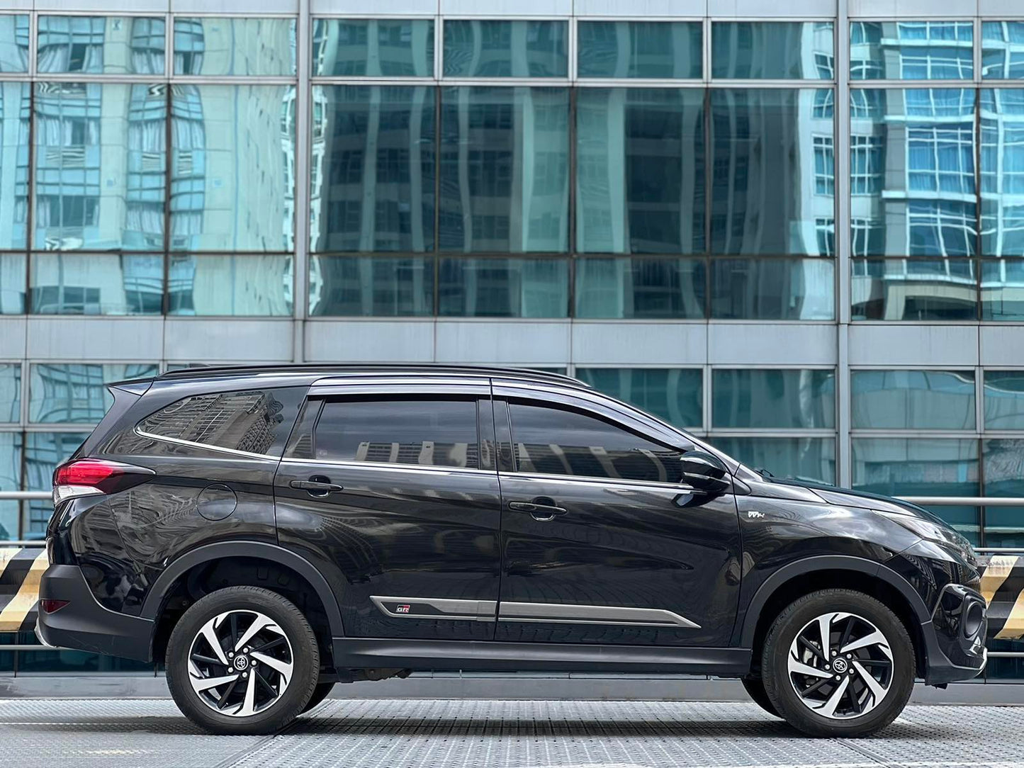 2023 Toyota Rush G-GRS, Automatic, Gas