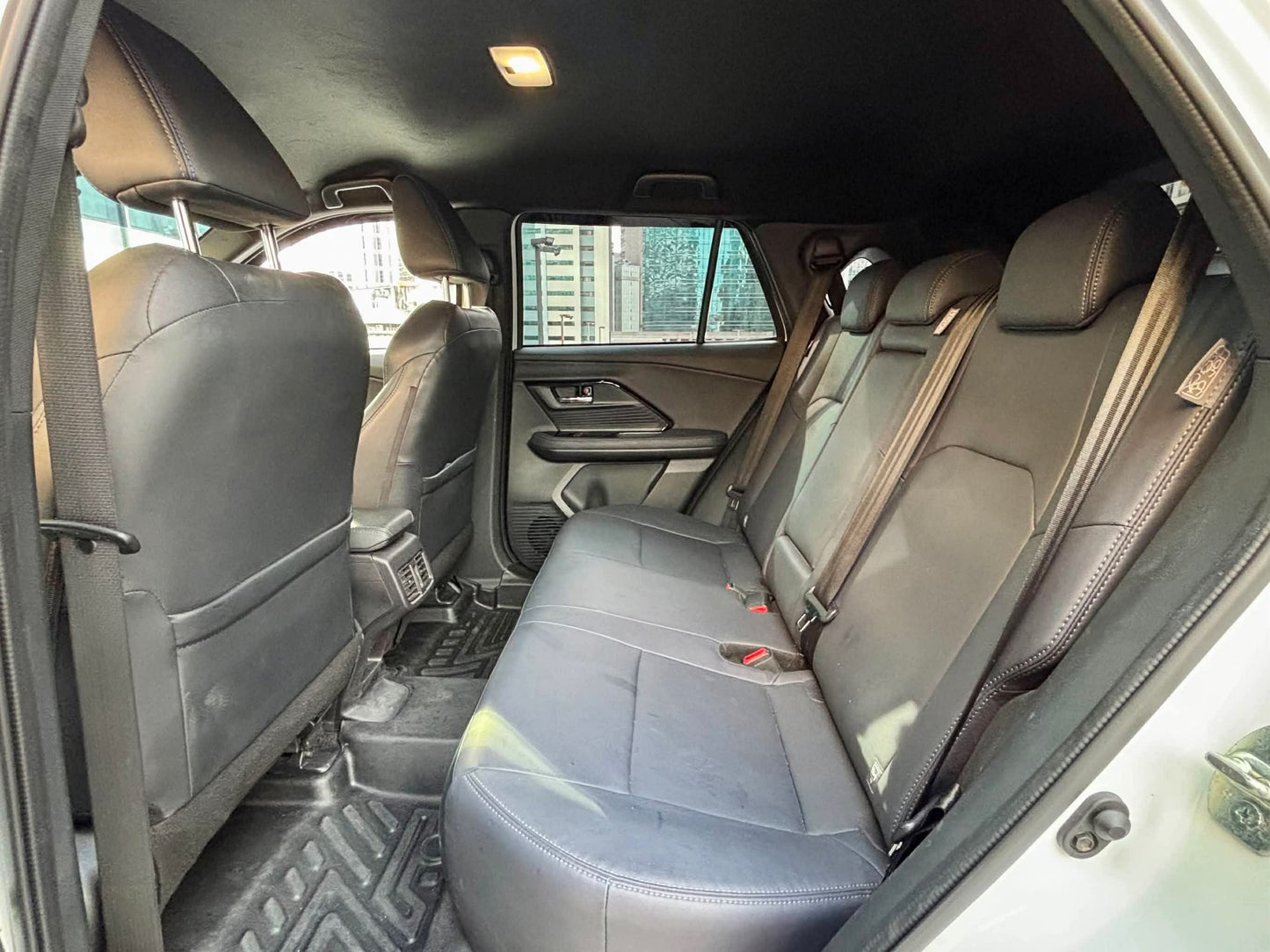 2024 Toyota Yaris Cross V 1.5, Automatic, Gas