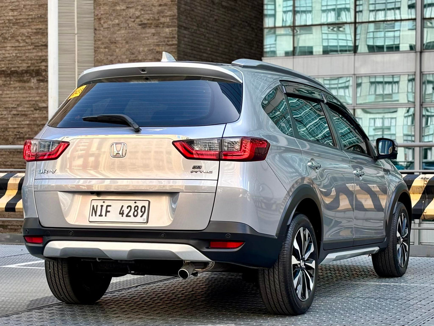 2023 Honda BRV 1.5 VX
Honda Sensing, Automatic, Gas