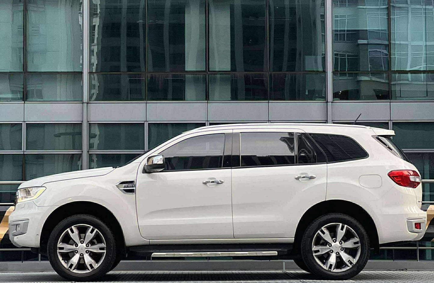 2016 Ford Everest Titanium Plus 4x2, Automatic, Diesel