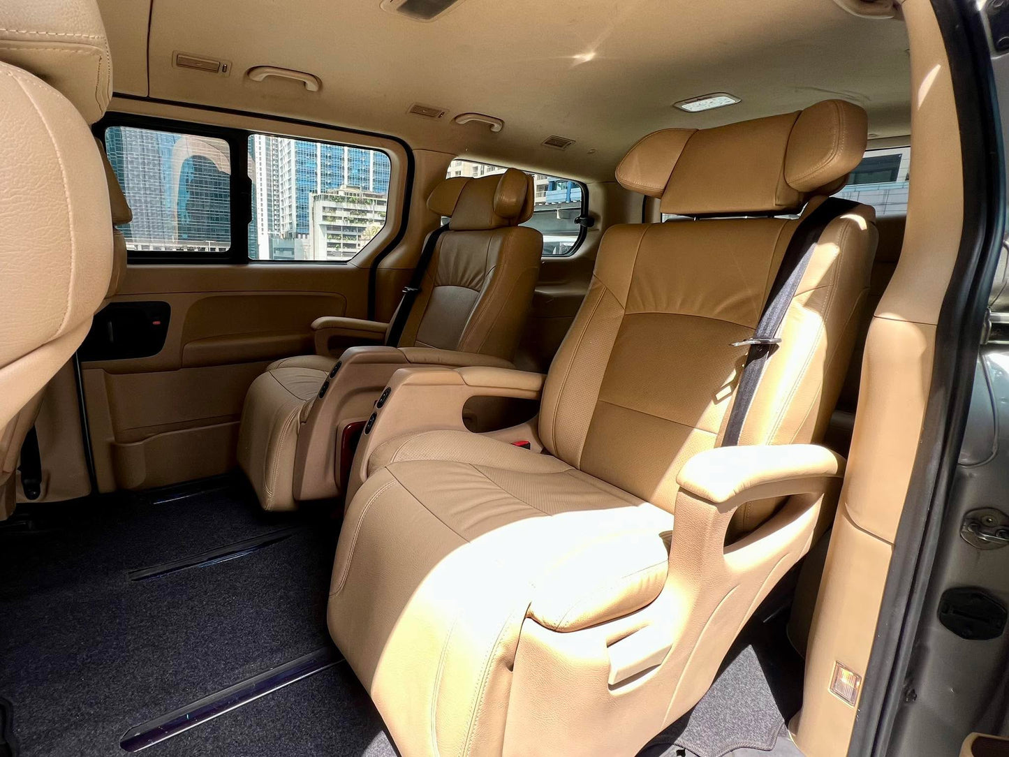 2019 Hyundai Grand Starex Platinum 2.5, Automatic, Diesel