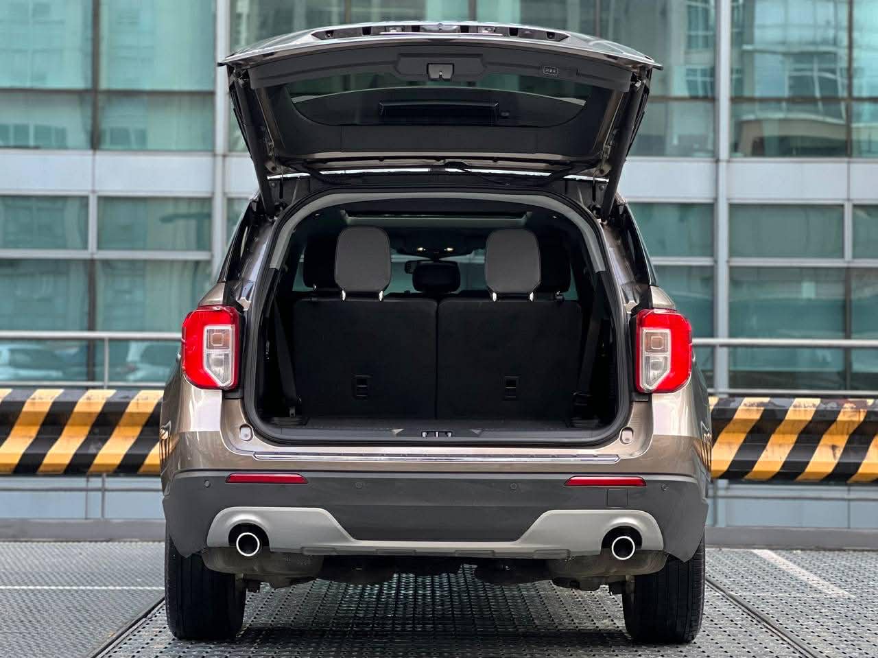 2022 Ford Explorer 2.3 Limited 4x4 Ecoboost, Automatic, Gas