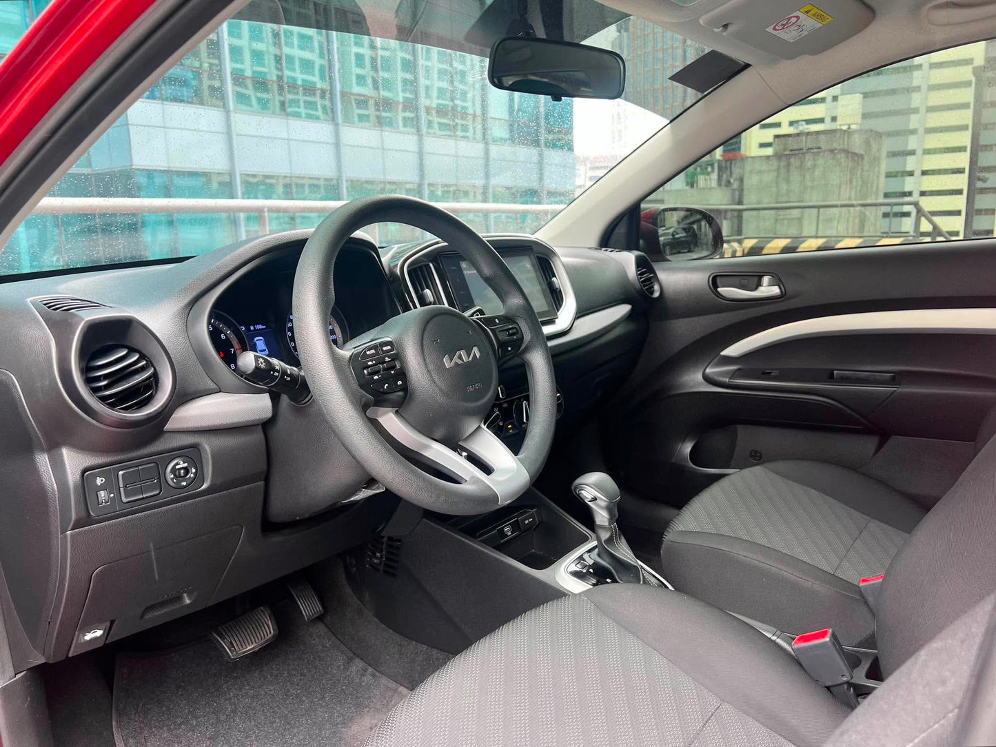 2022 Kia Stonic LX 1.4, Automatic, Gas