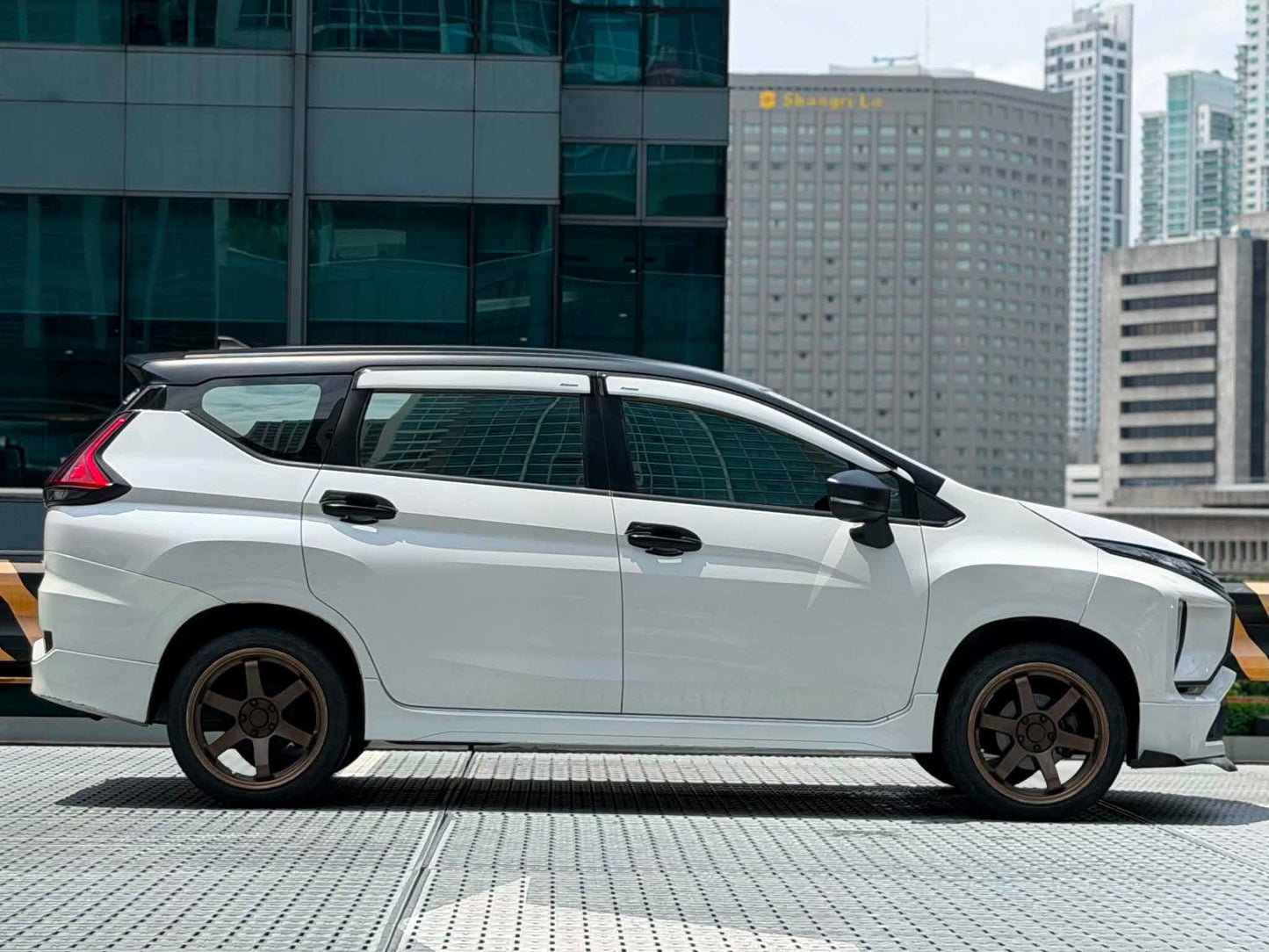 2019 Mitsubishi Xpander GLS Sports 1.5, Automatic, Gas