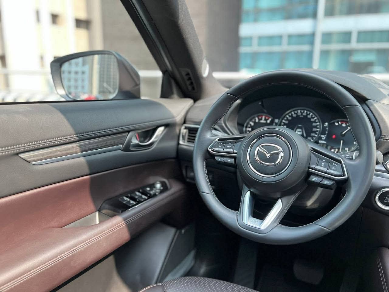 2024 Mazda CX8 AWD Exclusive 2.5, Automatic, Gas