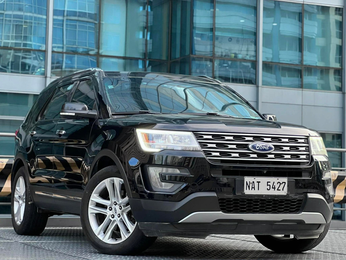 2017 Ford Explorer 2.3 Ecoboost Limited, Automatic, Gas