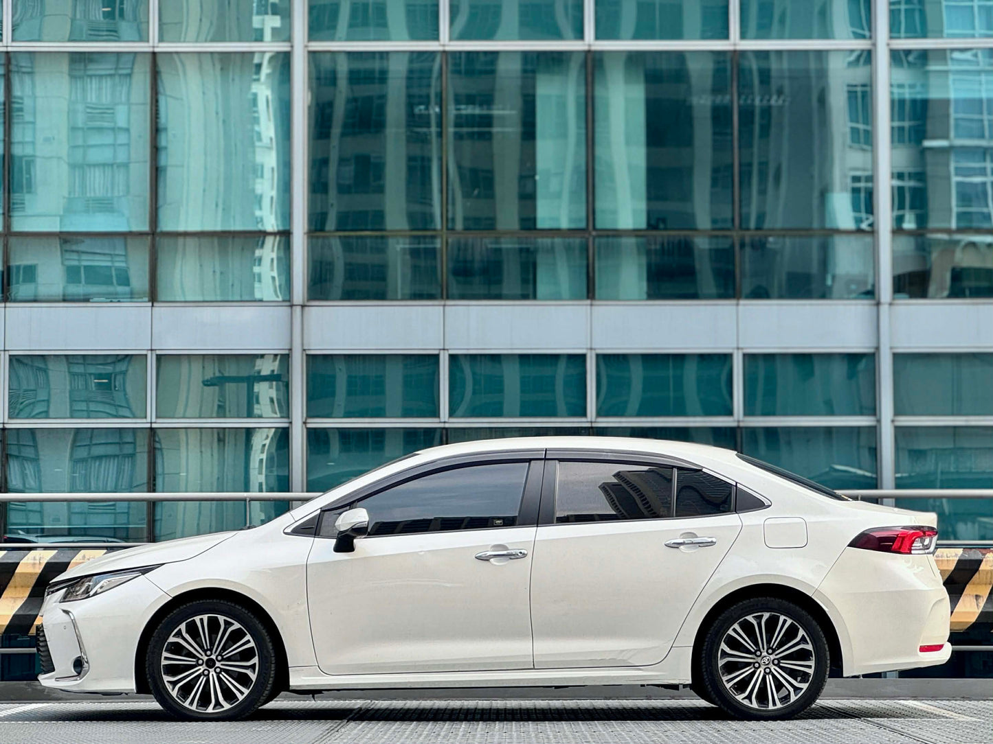 2020 Toyota Altis V 1.8, Automatic, Gas