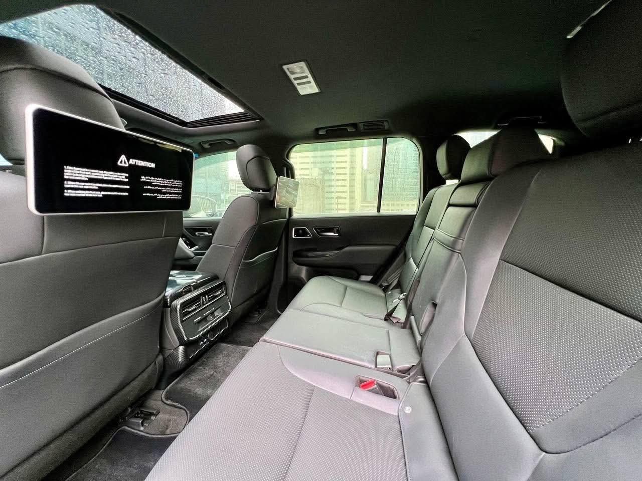 2022 Toyota Landcruiser LC300 3.3 4x4, Automatic, Diesel