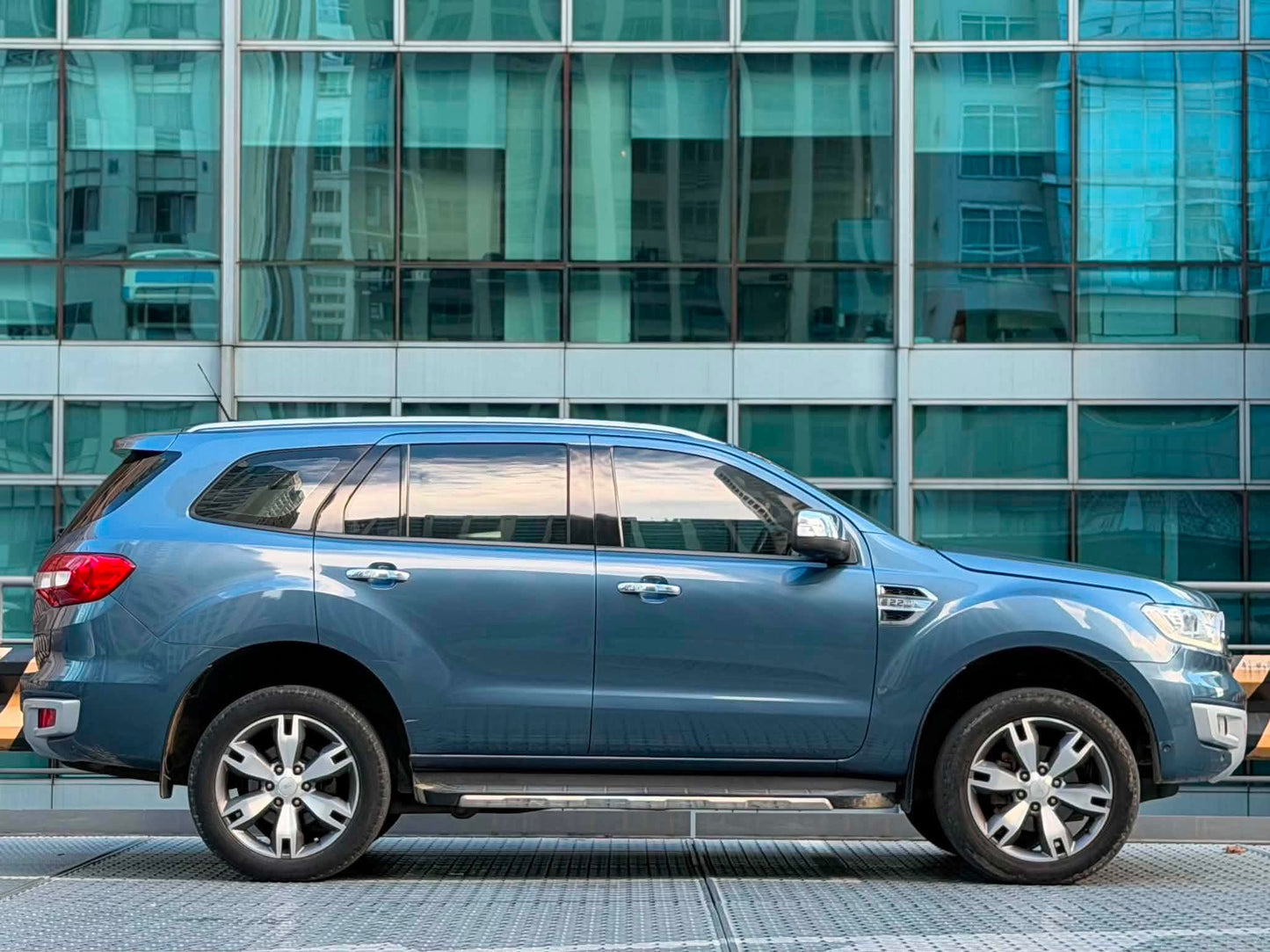 2017 Ford Everest Titanium Plus 4x2 2.2,  Automatic, Diesel