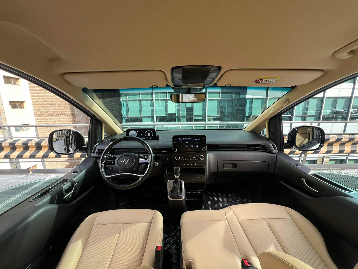 2023 Hyundai Staria GLS 2.2, Automatic, Diesel
