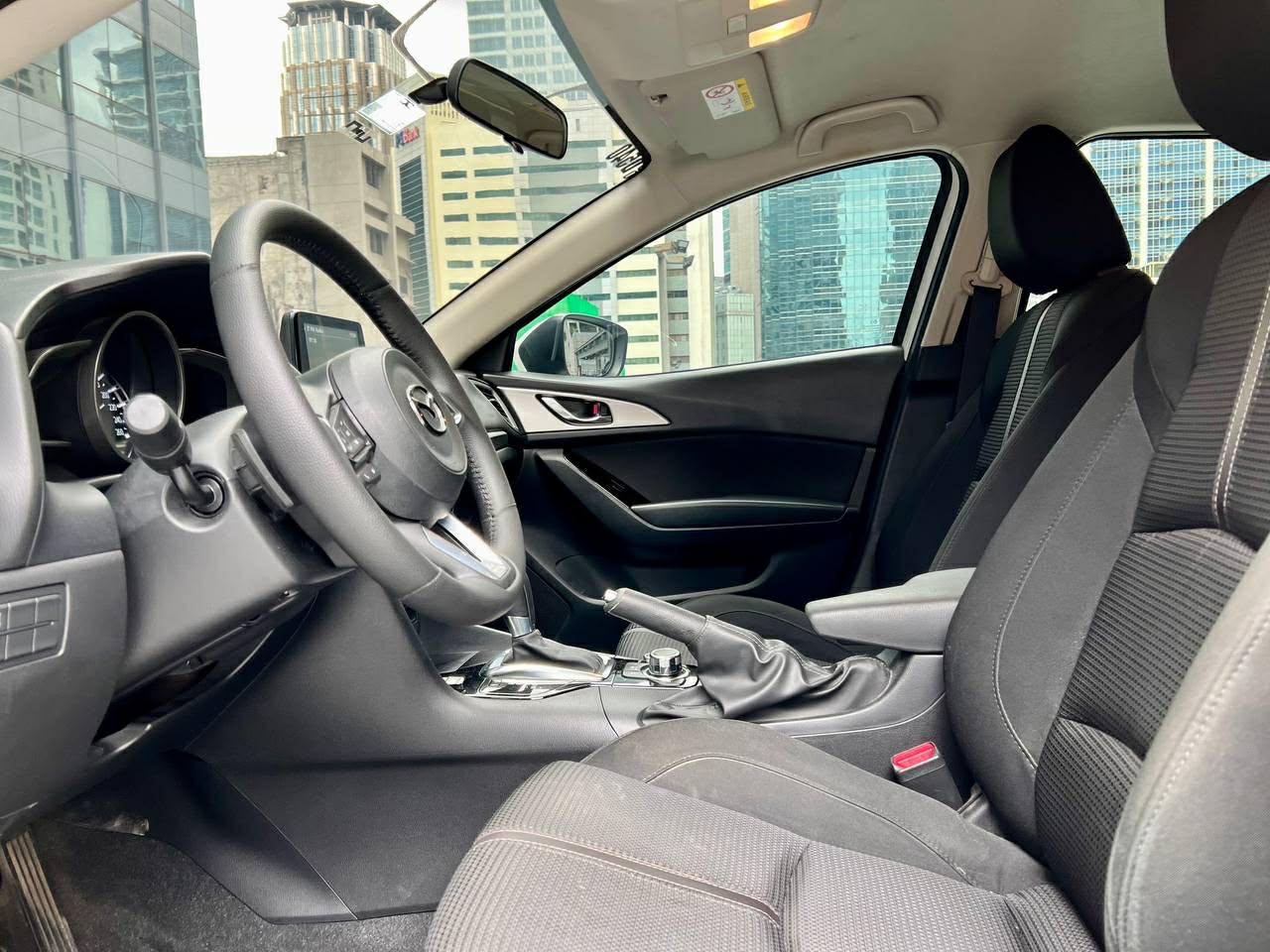 2018 Mazda 3 1.5 Hatchback, Automatic, Gas