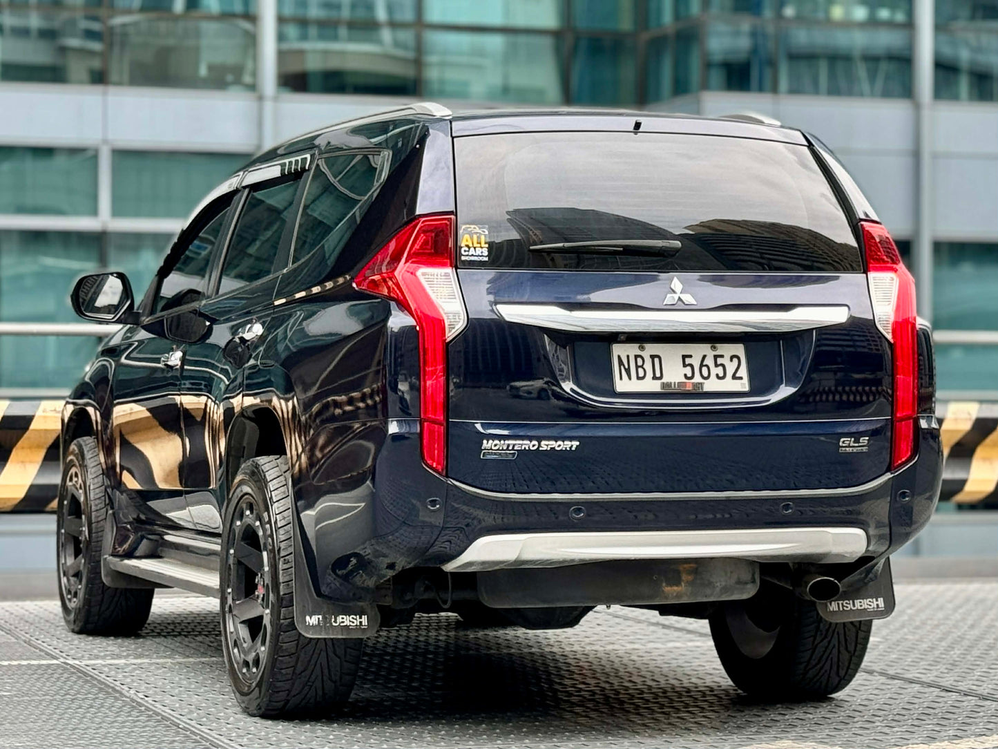 2016 Mitsubishi Montero GLS Premium 2.5, Automatic, Diesel