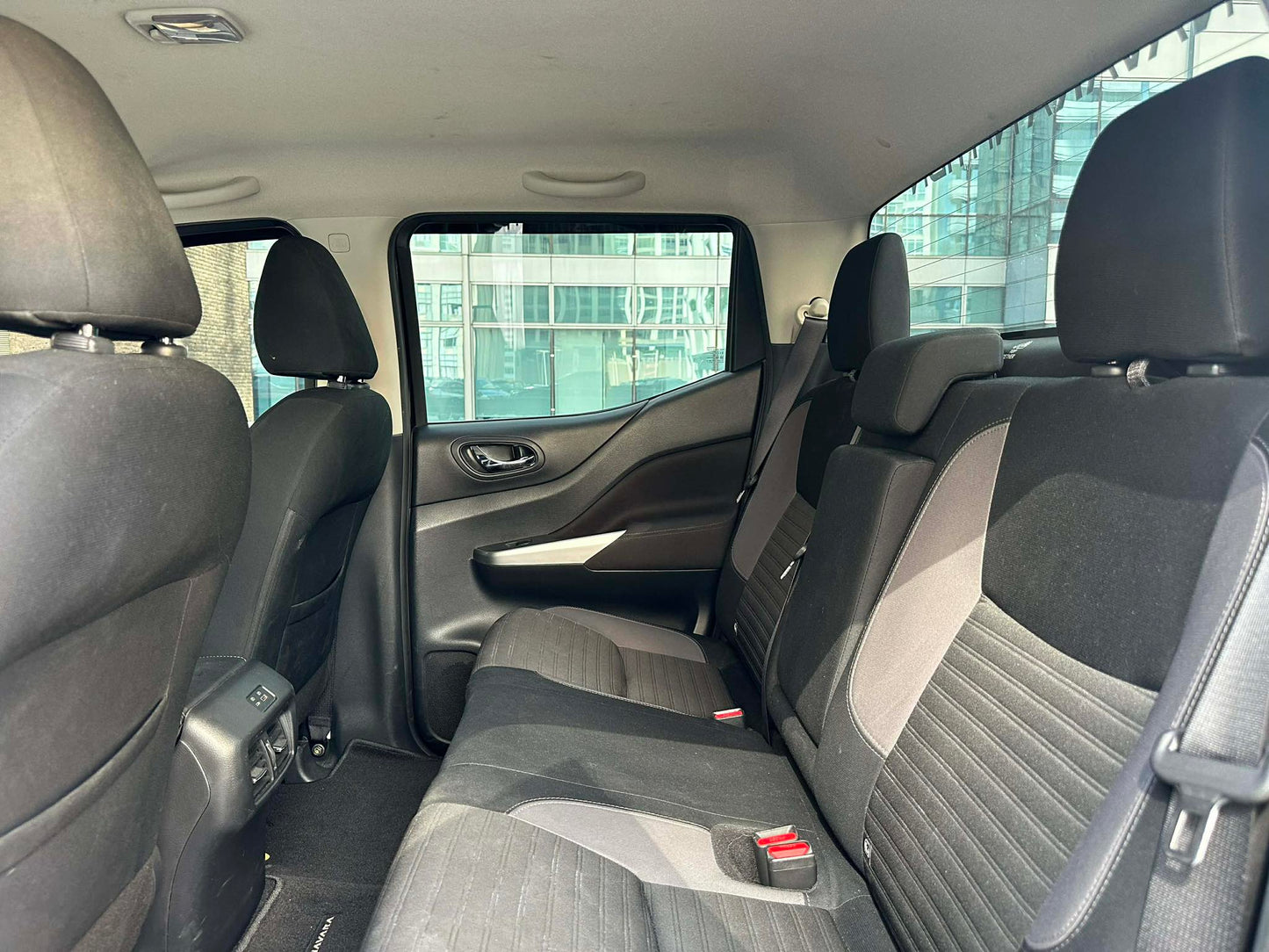 2024 Nissan Navara 2.5 VE Calibre, Automatic, Diesel