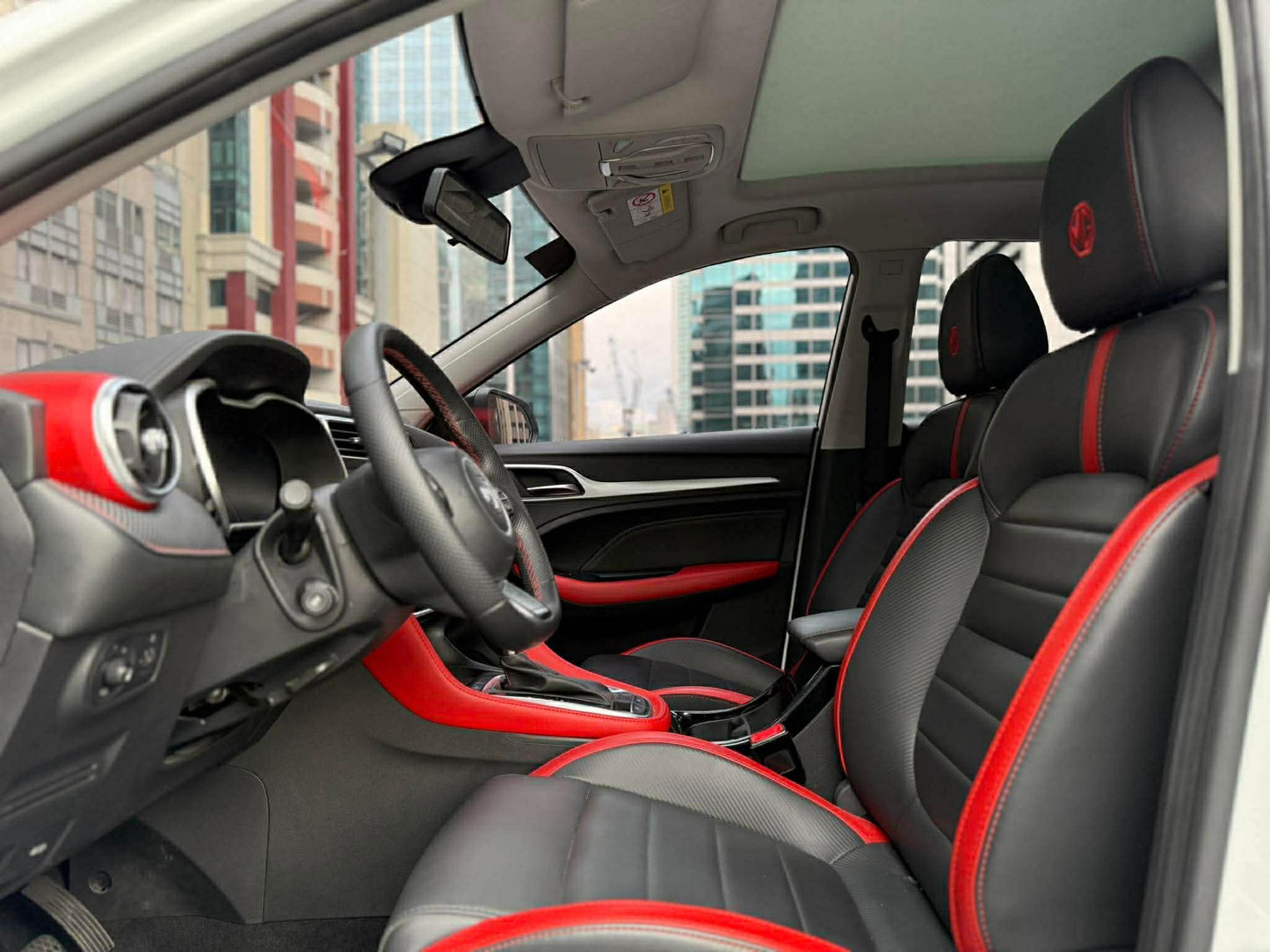 2024 MG ZS 1.5 MCE LUX, Automatic, Gas