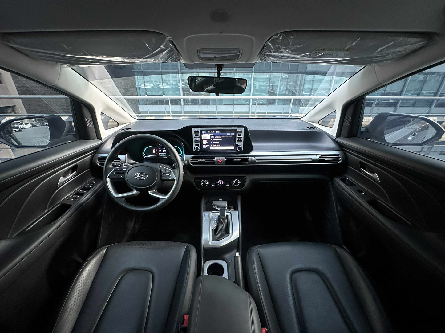 2025 Hyundai Stargazer 1.5 GLS, Automatic, Gas