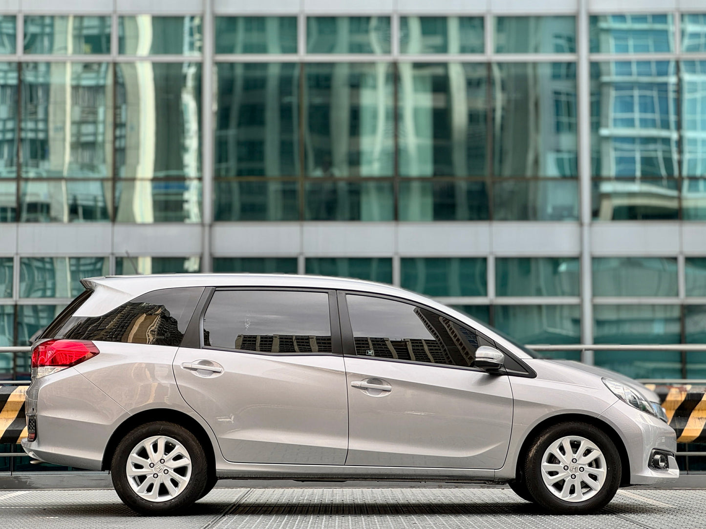 2016 Honda Mobilio 1.5 S, Automatic, Gas