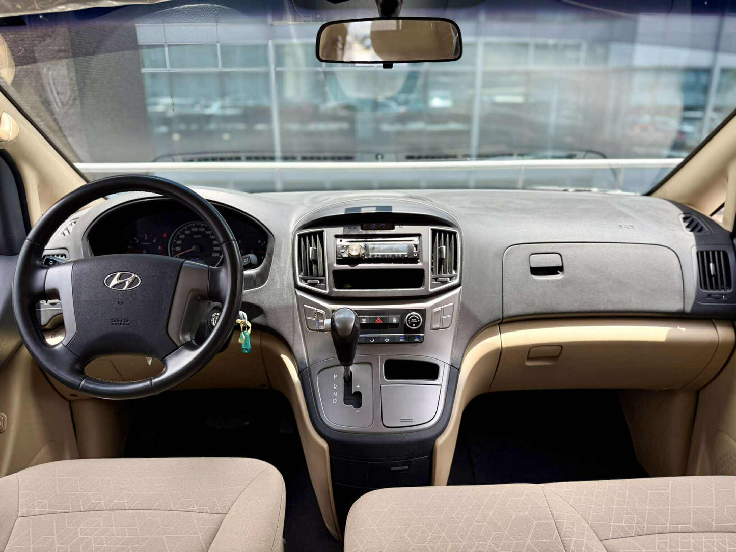 2019 Hyundai Grand Starex 2.5,  Automatic, Diesel