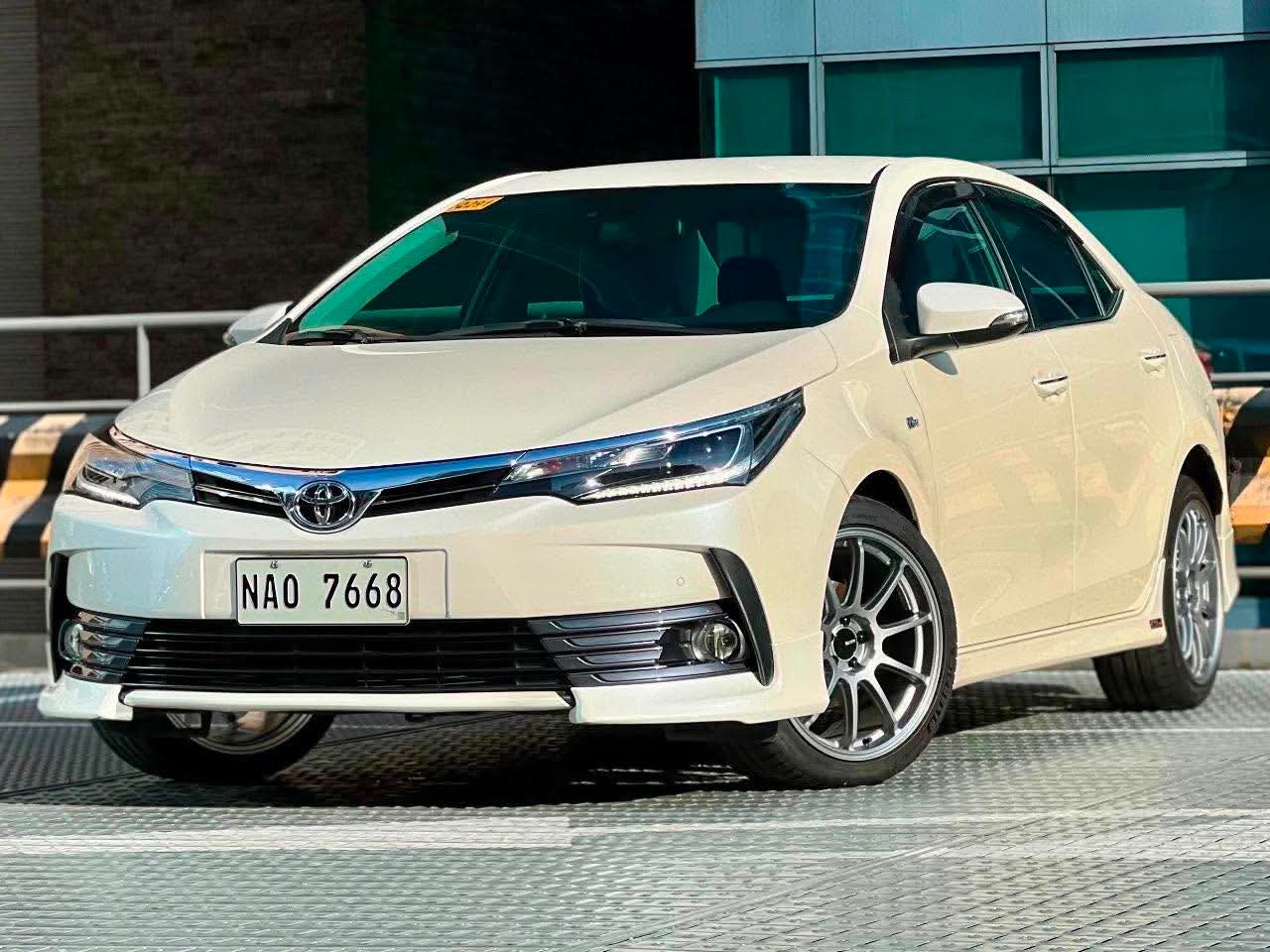 2018 Toyota Altis 2.0 V, Automatic, Gas