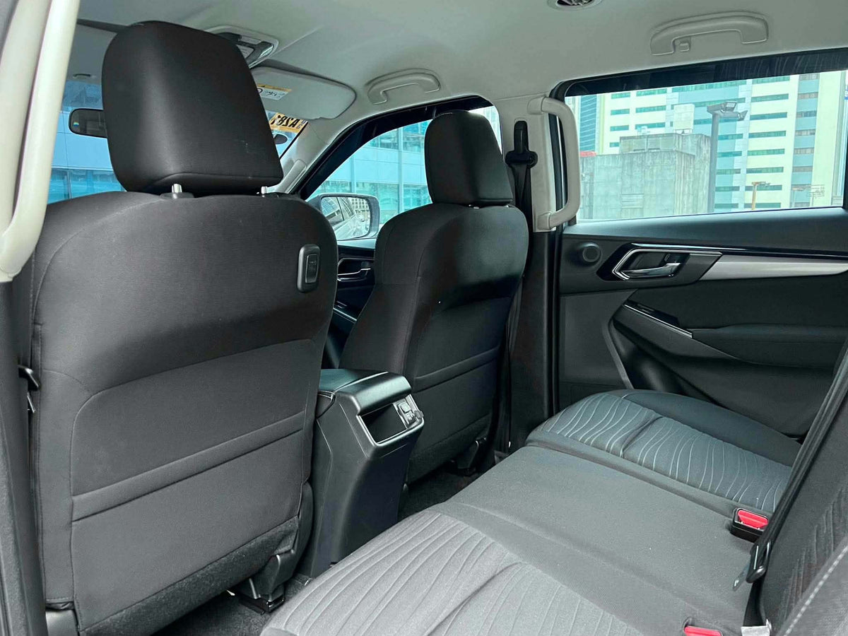 2023 Isuzu mu-X 3.0 LS-A 4x2, Automatic, Diesel