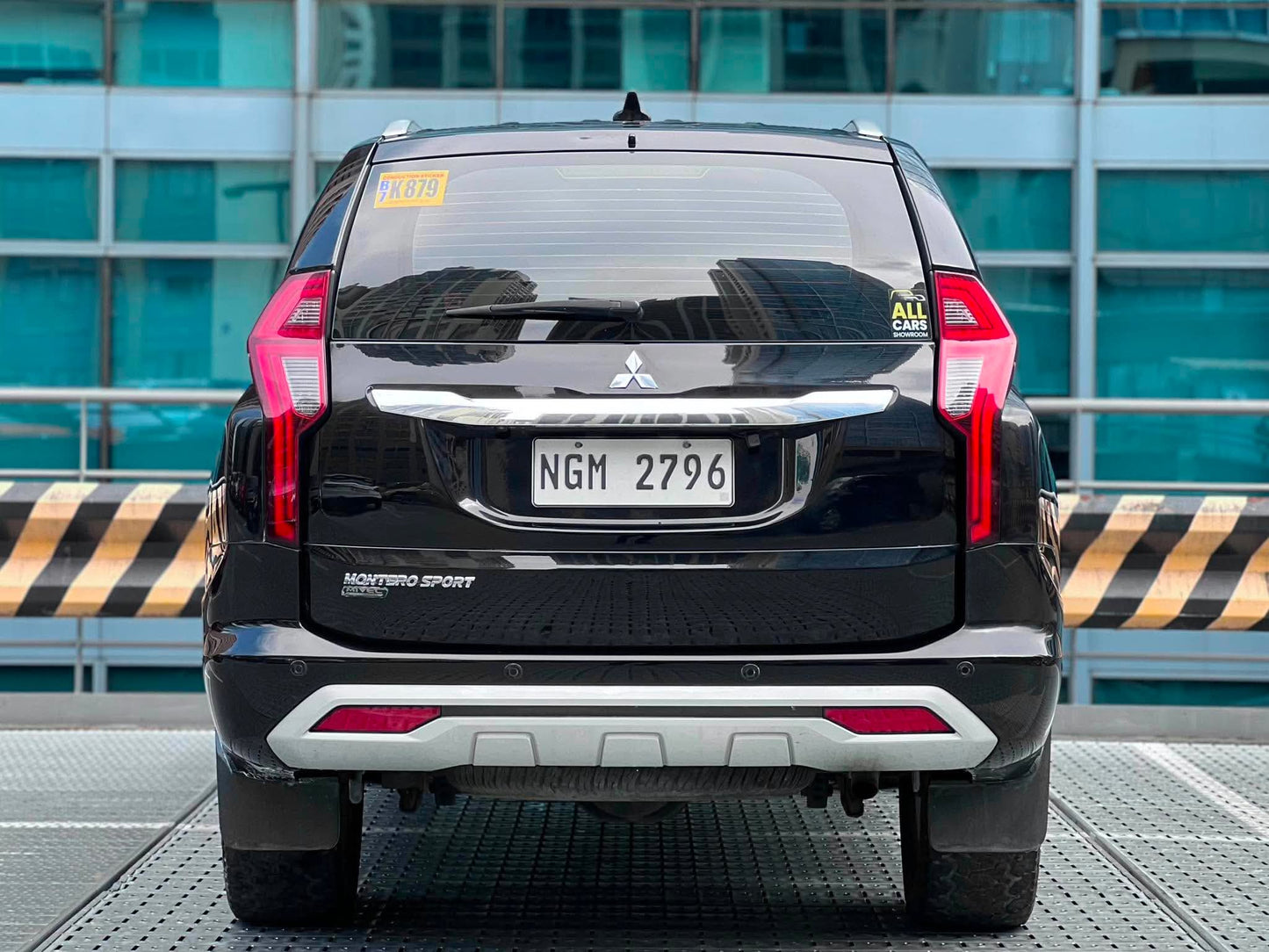 2020 Mitsubishi Montero Sport GLS,Automatic Diesel