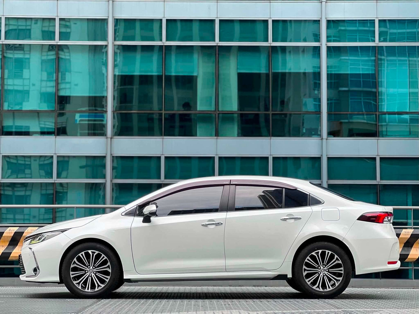 2021 Toyota Corolla Altis 1.6 V, Automatic, Gas