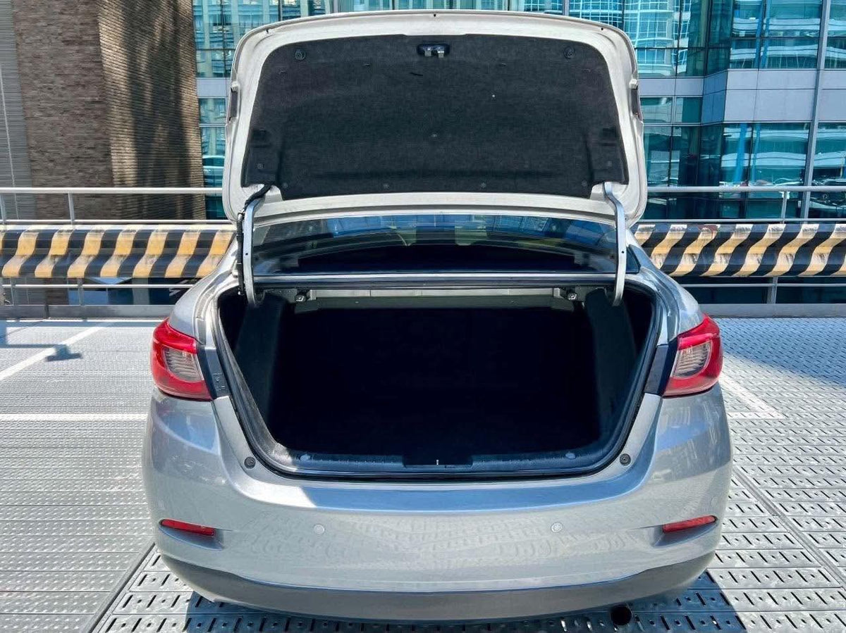 2016 Mazda 2 1.5 Sedan, Automatic, Gas