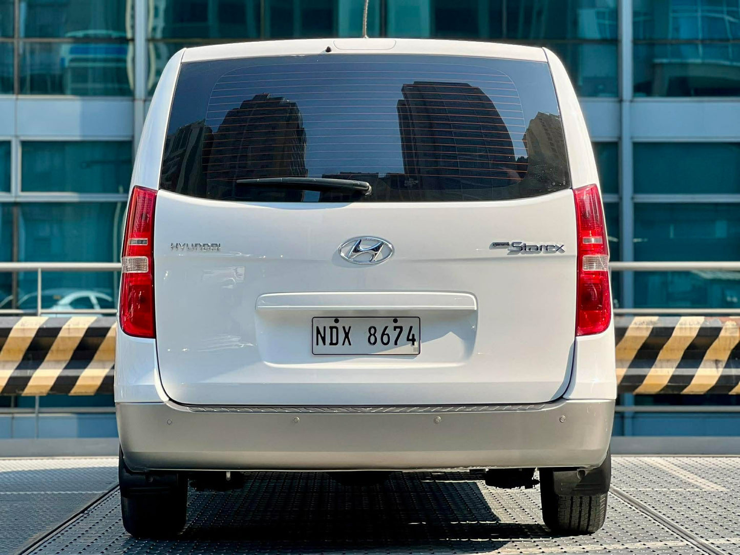 2016 Hyundai Grand Starex 2.5, Automatic, Diesel