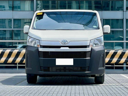 2025 Toyota Commuter 2.8 Deluxe, Manual, Diesel