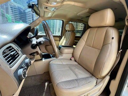 2012 Chevrolet Suburban 4x4  V8 Z71 5.3, Automatic, Gas