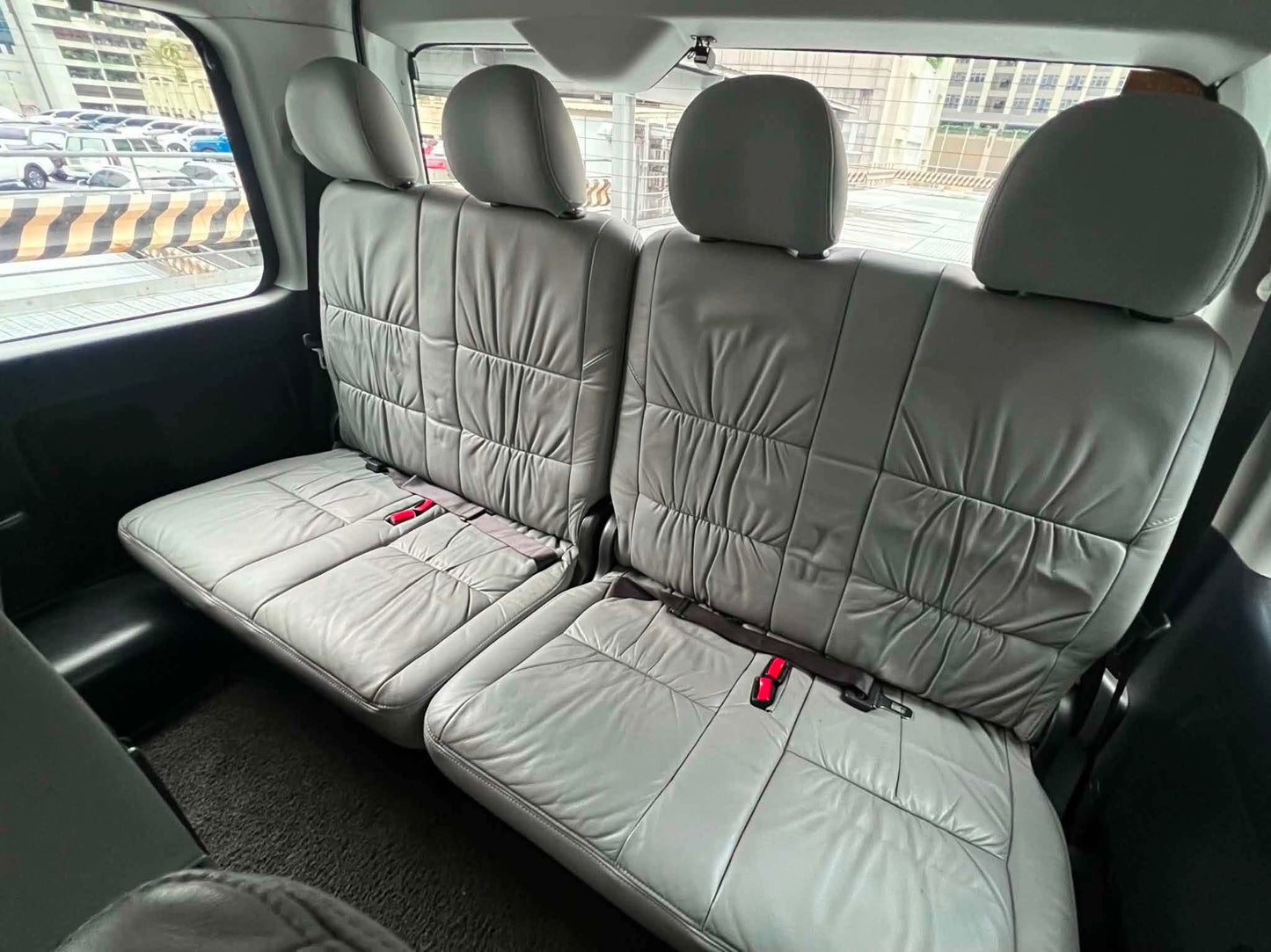2018 Toyota Hiace Super Grandia 3.0, Automatic, Diesel
