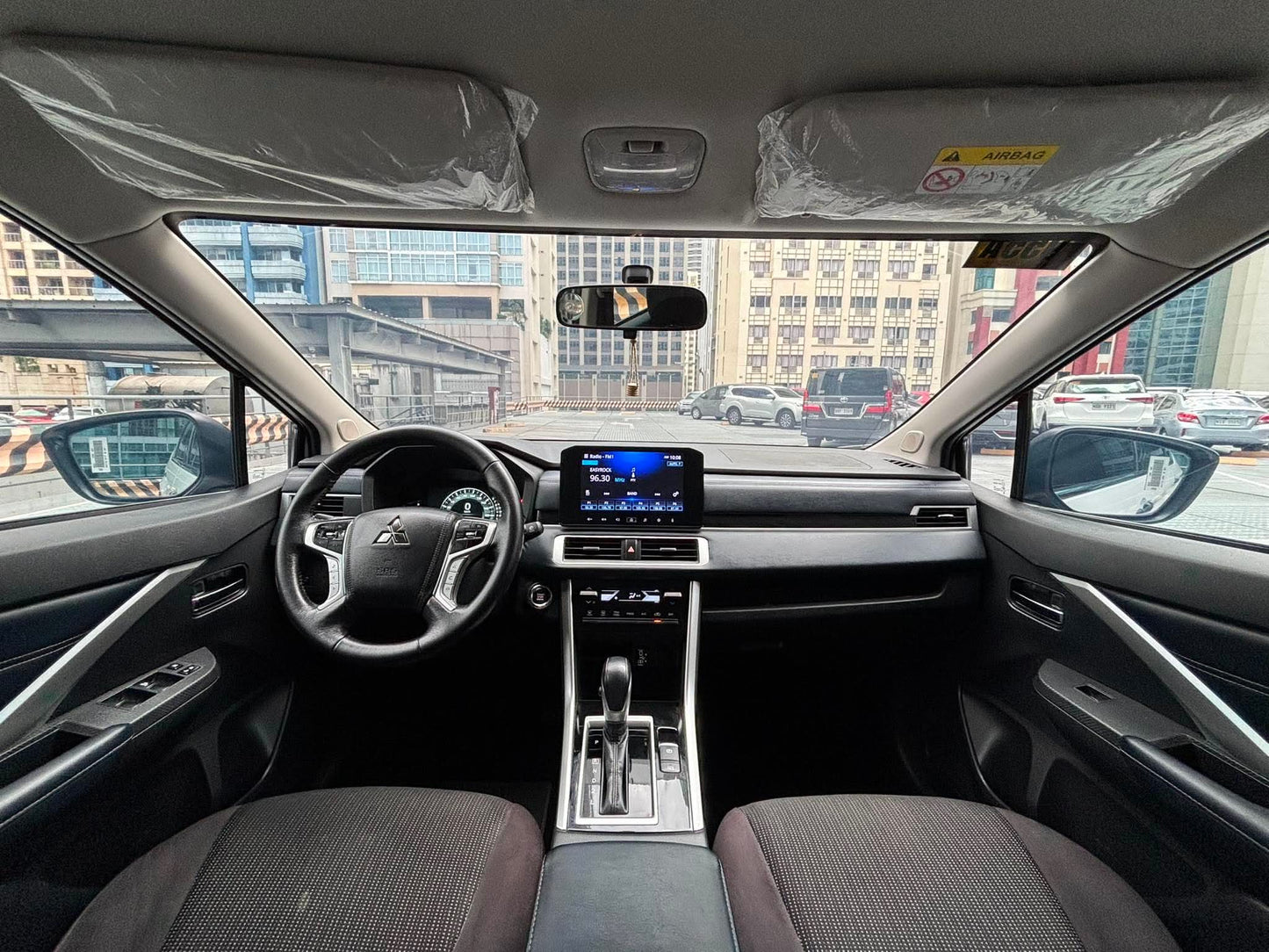 2025 Mitsubishi Xpander Cross 1.5, Automatic,  Gas
