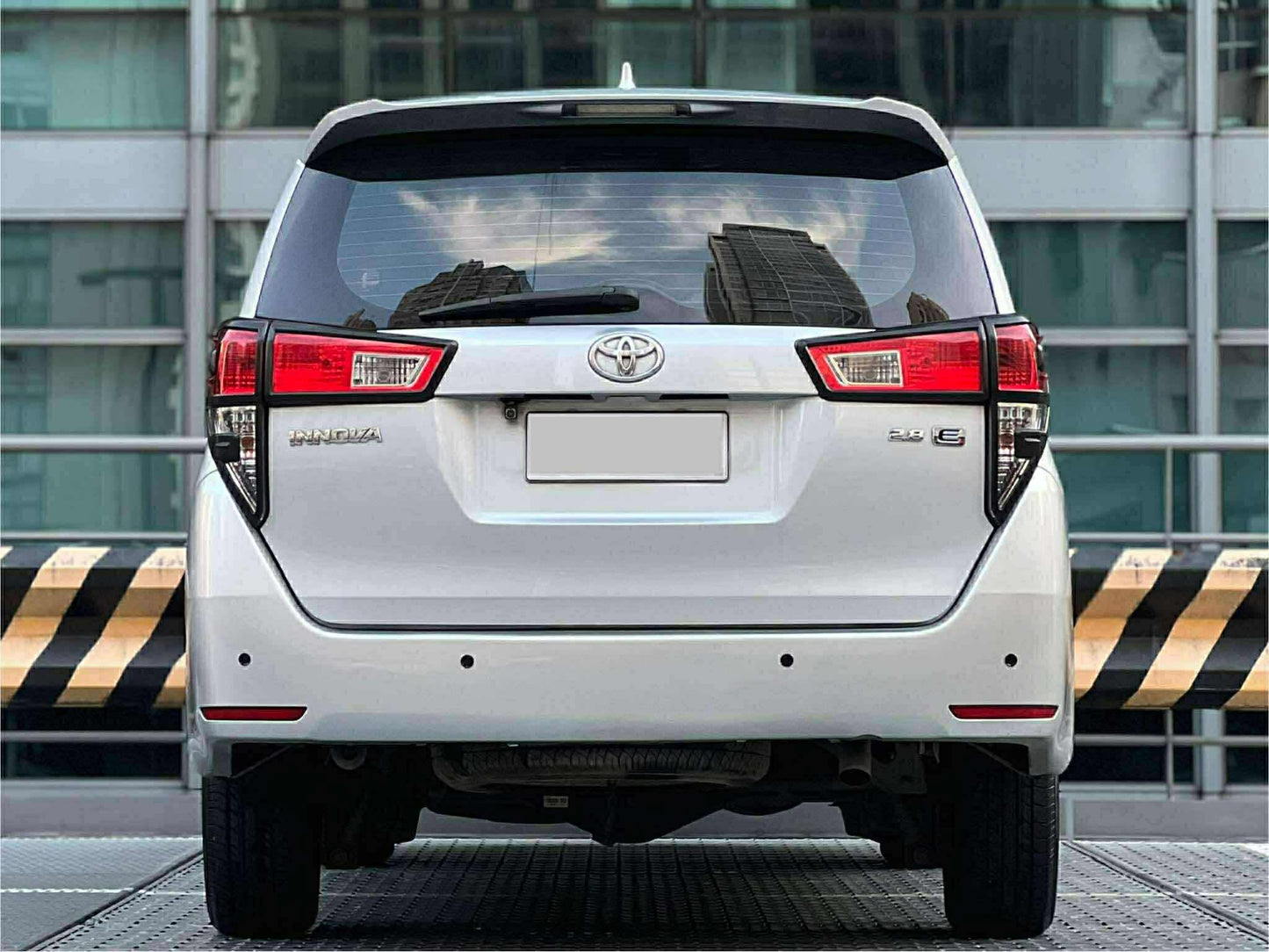 2017 Toyota Innova 2.8 E, Automatic, Diesel