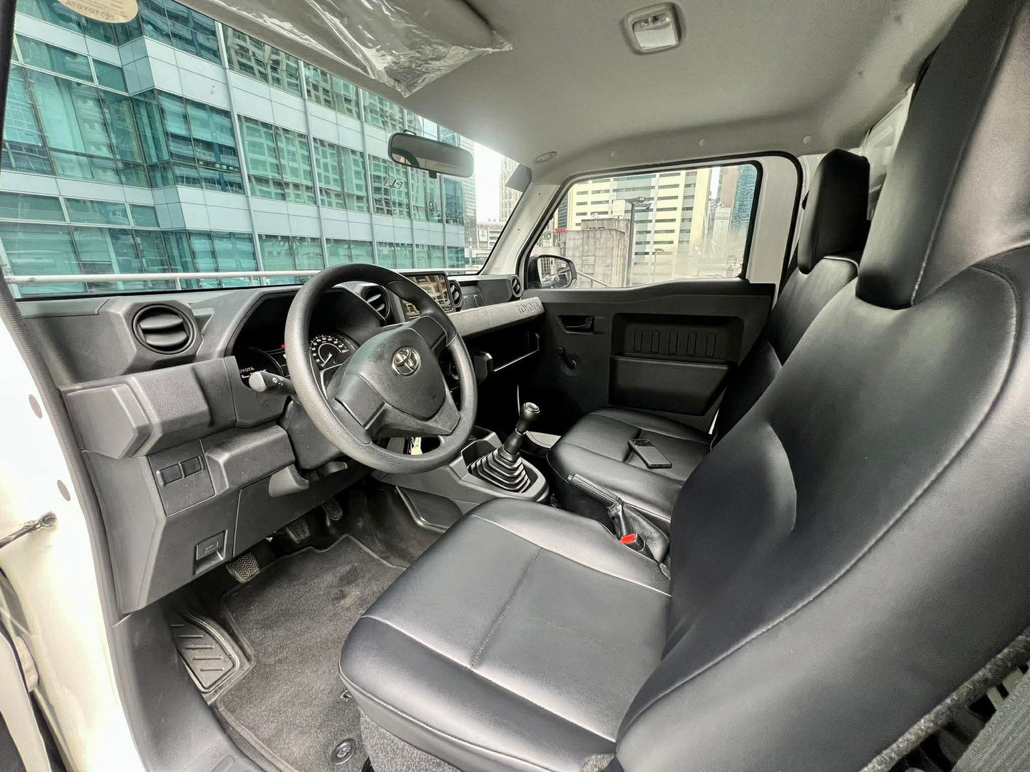 2026 Toyota Tamarraw FX Dual A/C Utility Van, Manual, Diesel