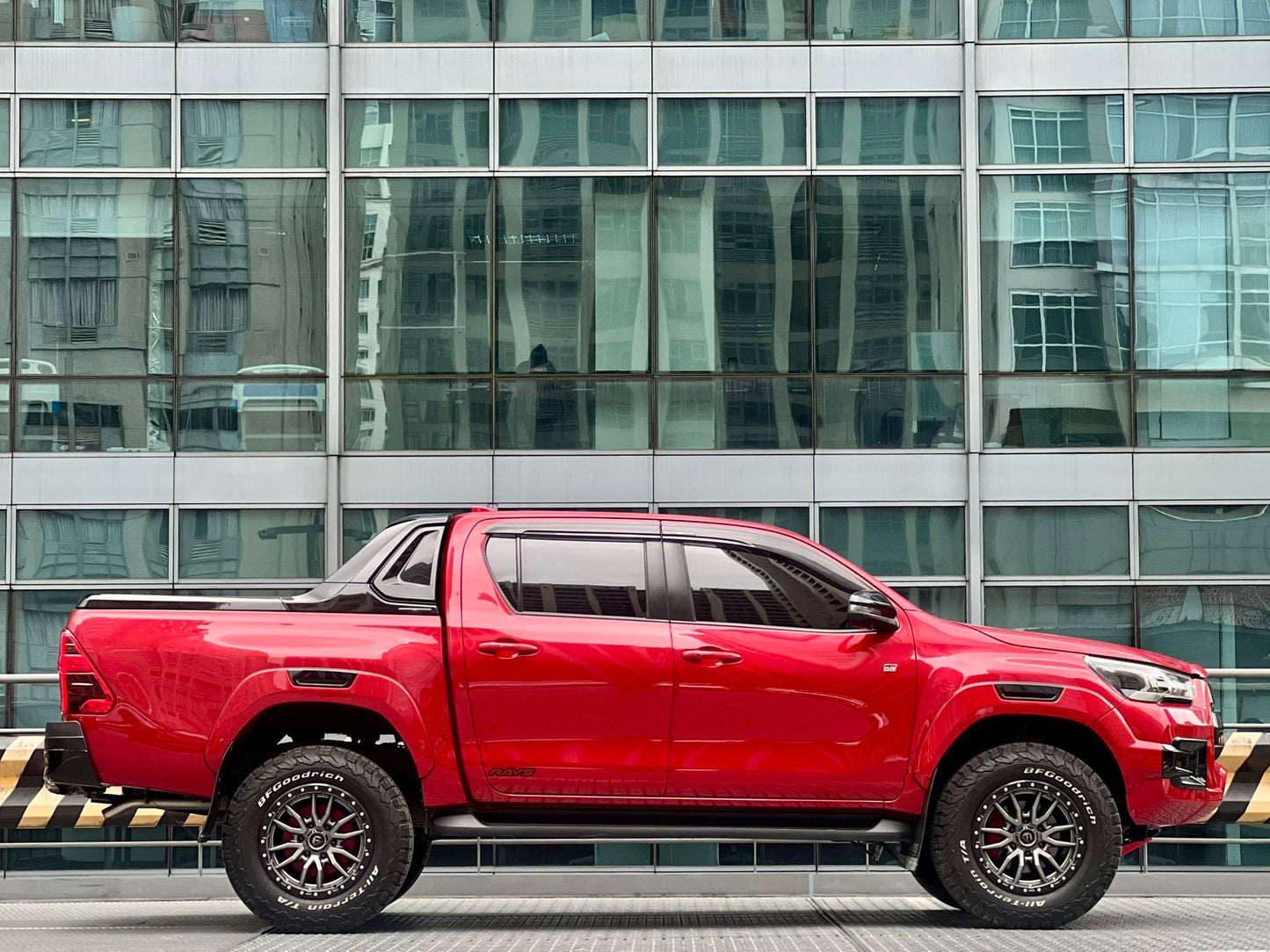 2023 Toyota Hilux GRS 4x4, Automatic, Diesel