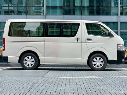 2017 Toyota Commuter 3.0, Manual, Diesel