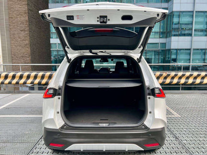 2024 Toyota Yaris Cross 1.5 V, Automatic, Gas