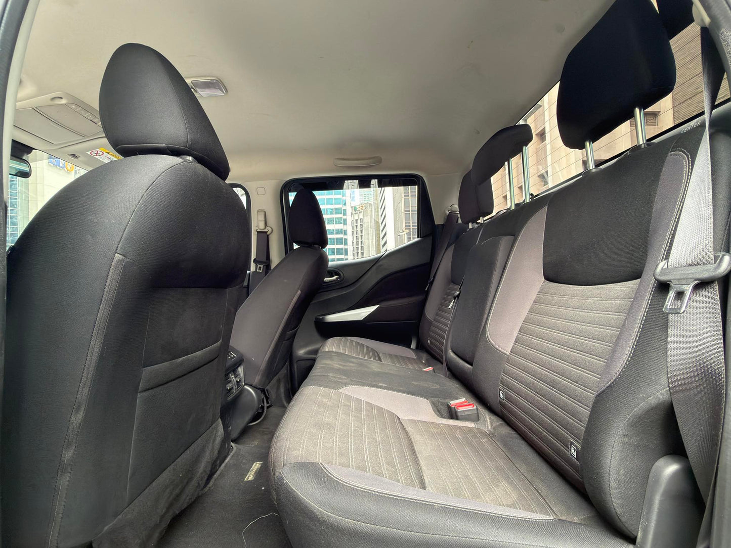 2025 Nissan Navara 2.5 VE Calibre, Automatic, Diesel