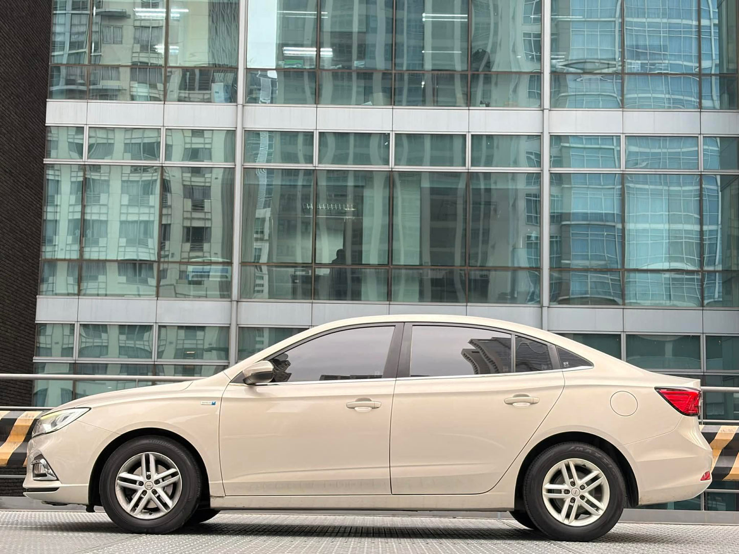 2022 MG 5 Core, Manual, Gas