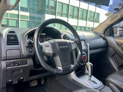 2015 Izuzu MUX LSA 4x2 2.5, Automatic, Diesel