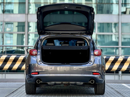 2018 Mazda 3 2.0 R, Automatic, Gas