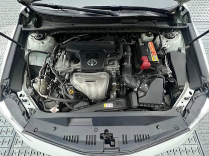 2020 Toyota Camry 2.5 V, Automatic, Gas