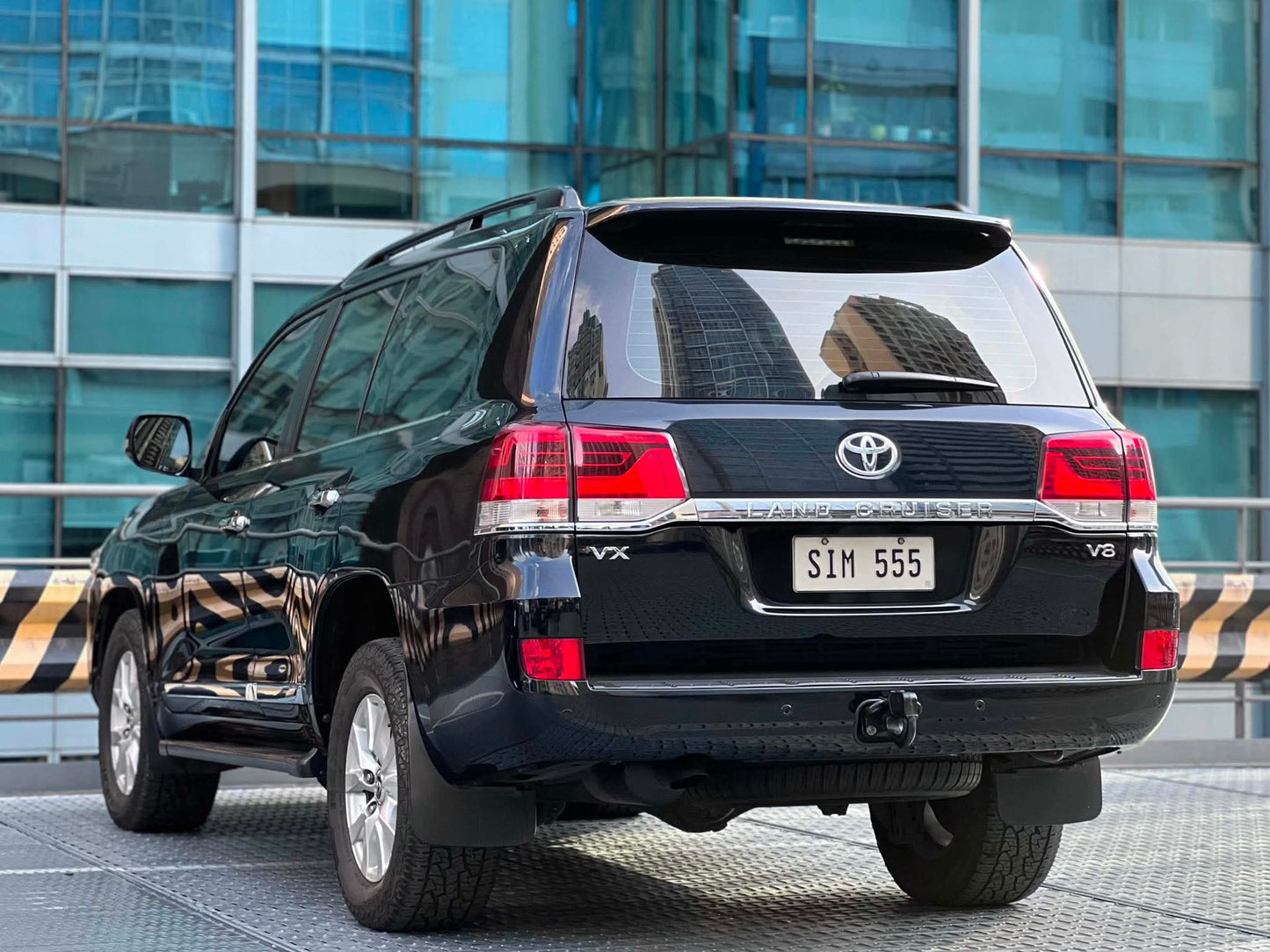 2017 Toyota Land Cruiser LC200 VX Premium 4x4 V8,  Diesel Automatic