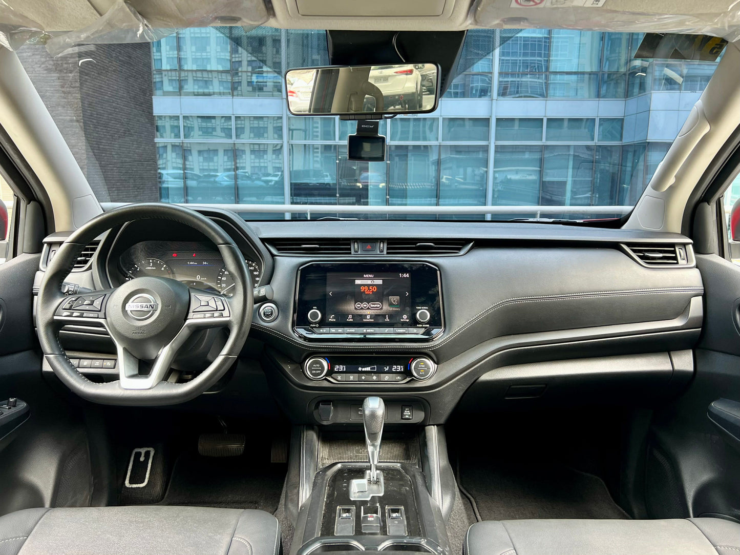 2023 Nissan Terra VL Sport 4x2 2.5, Automatic, Diesel
