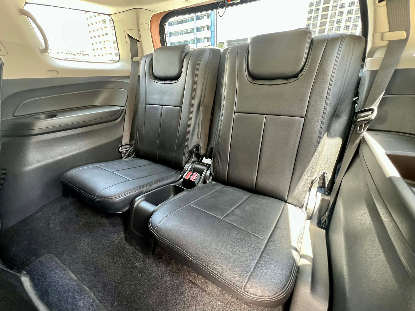 2015 Izuzu MUX LSA 4x2 2.5, Automatic, Diesel